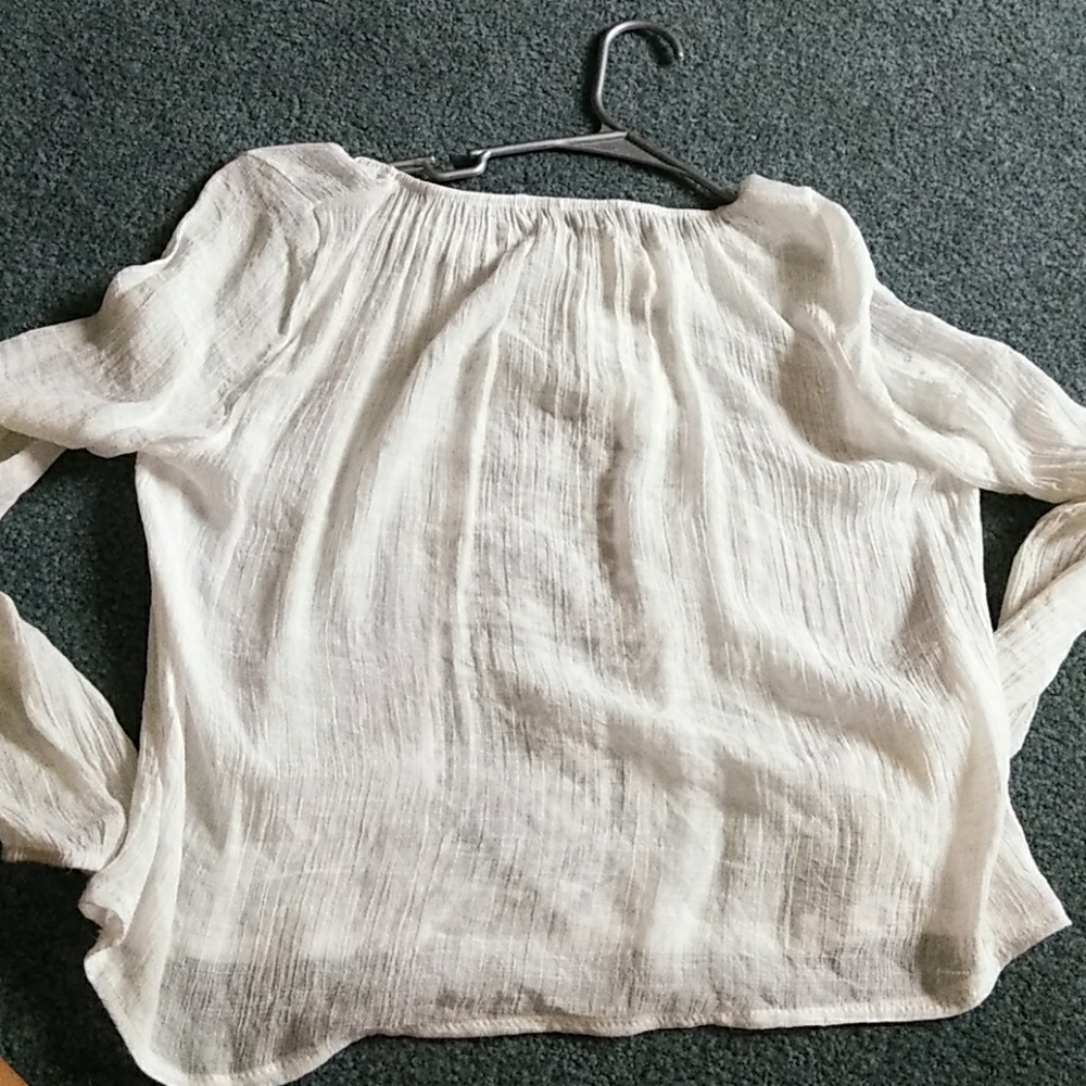 Pretty blouse - Picture 5 of 5